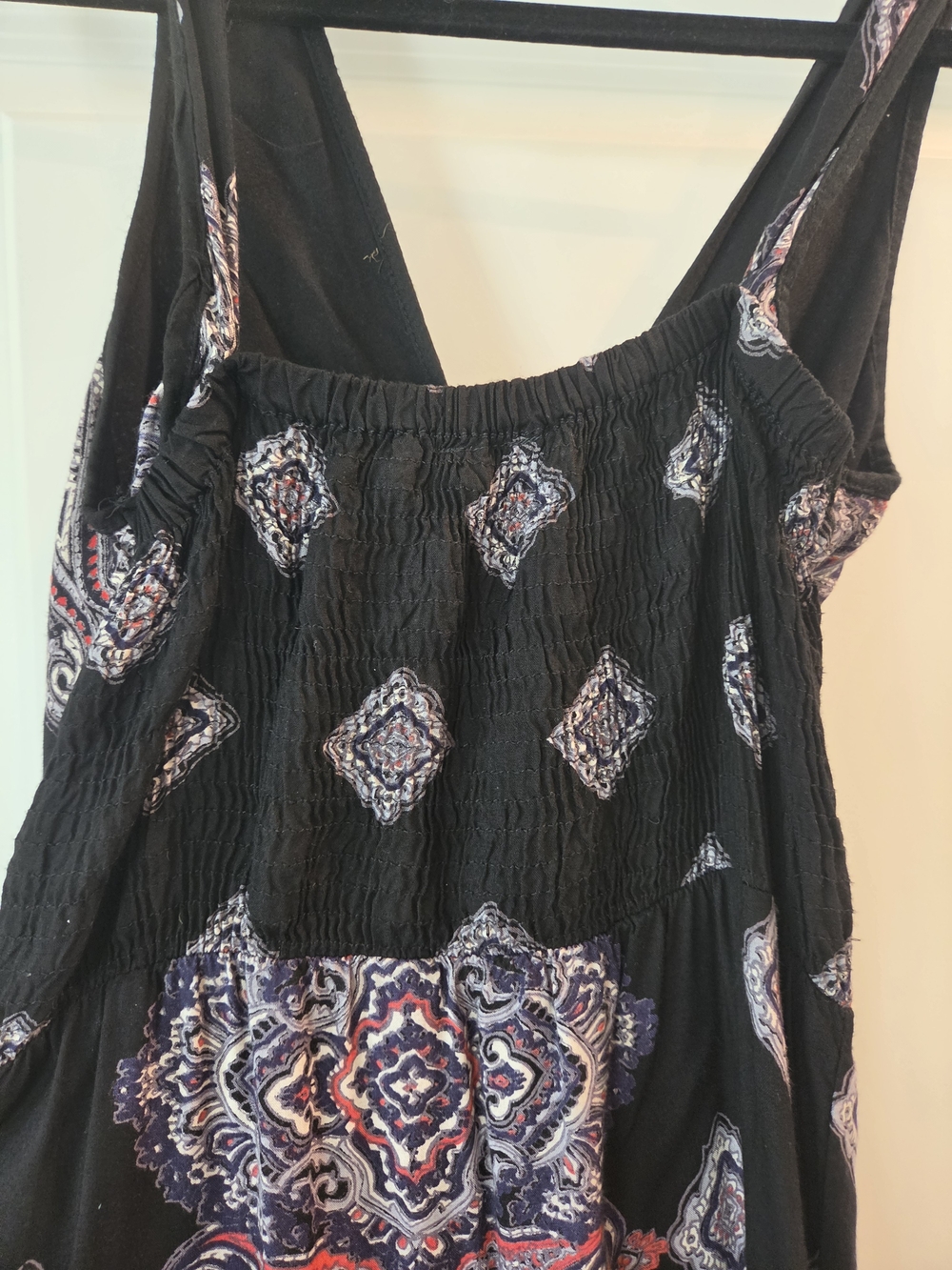 Angie Boho Paisley Maxi Dress Small Black Sleeveless Empire Waist Flowy Festival - Picture 6 of 7